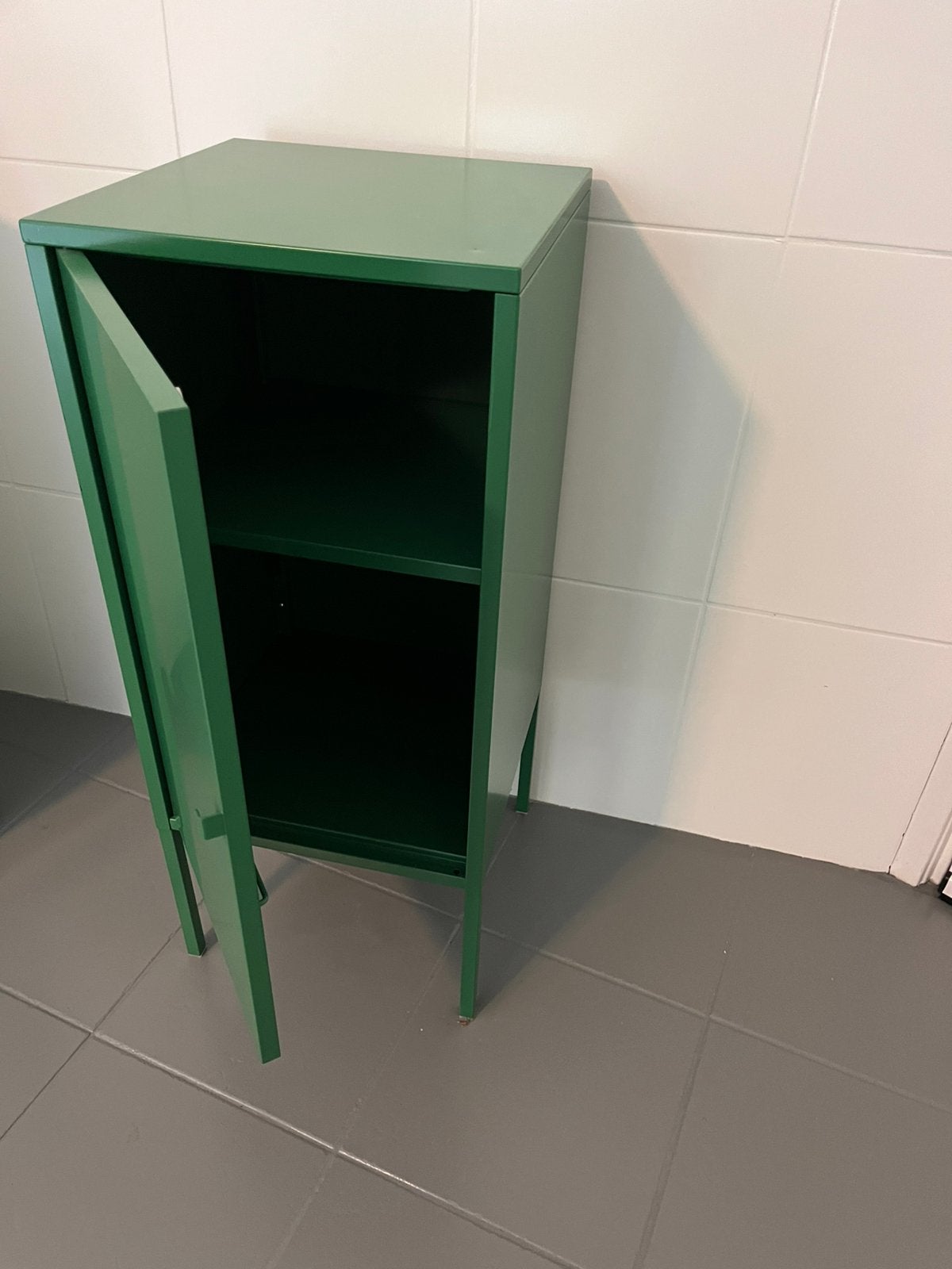 IKEA Lixhult - metalen kastje in groen, Ophalen, Gebruikt