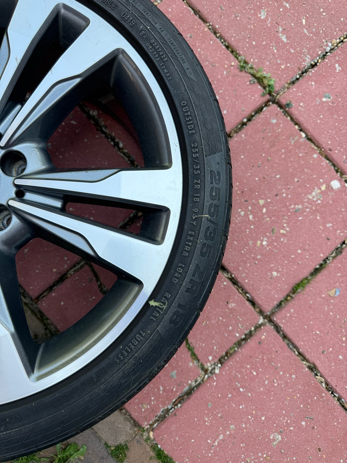 Mercedes-Benz 18 inch velgen met Continental zomerbanden, Ophalen, 18 inch, 255 mm, Banden en Velgen