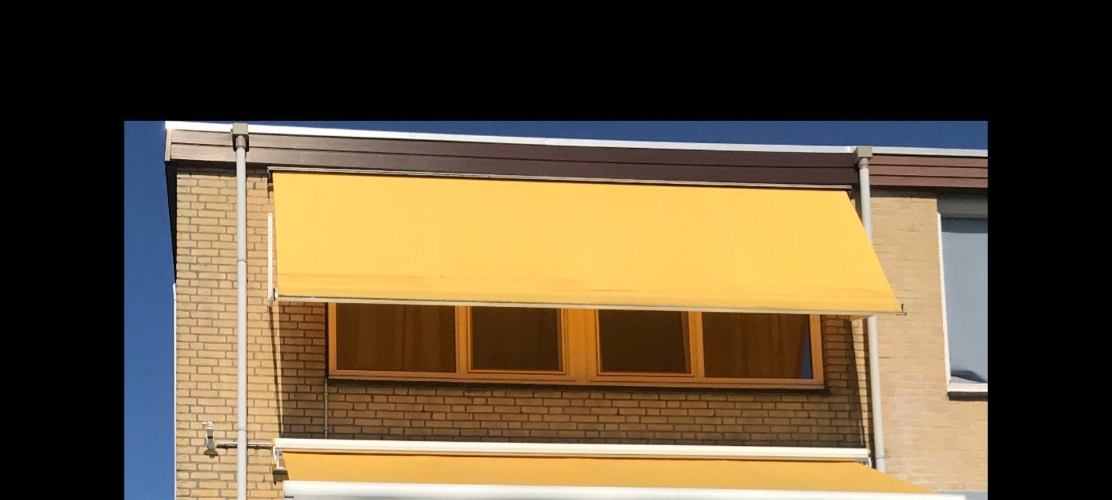Geel uitvalscherm voor zonwering, Ophalen, Gebruikt, Knikarmscherm