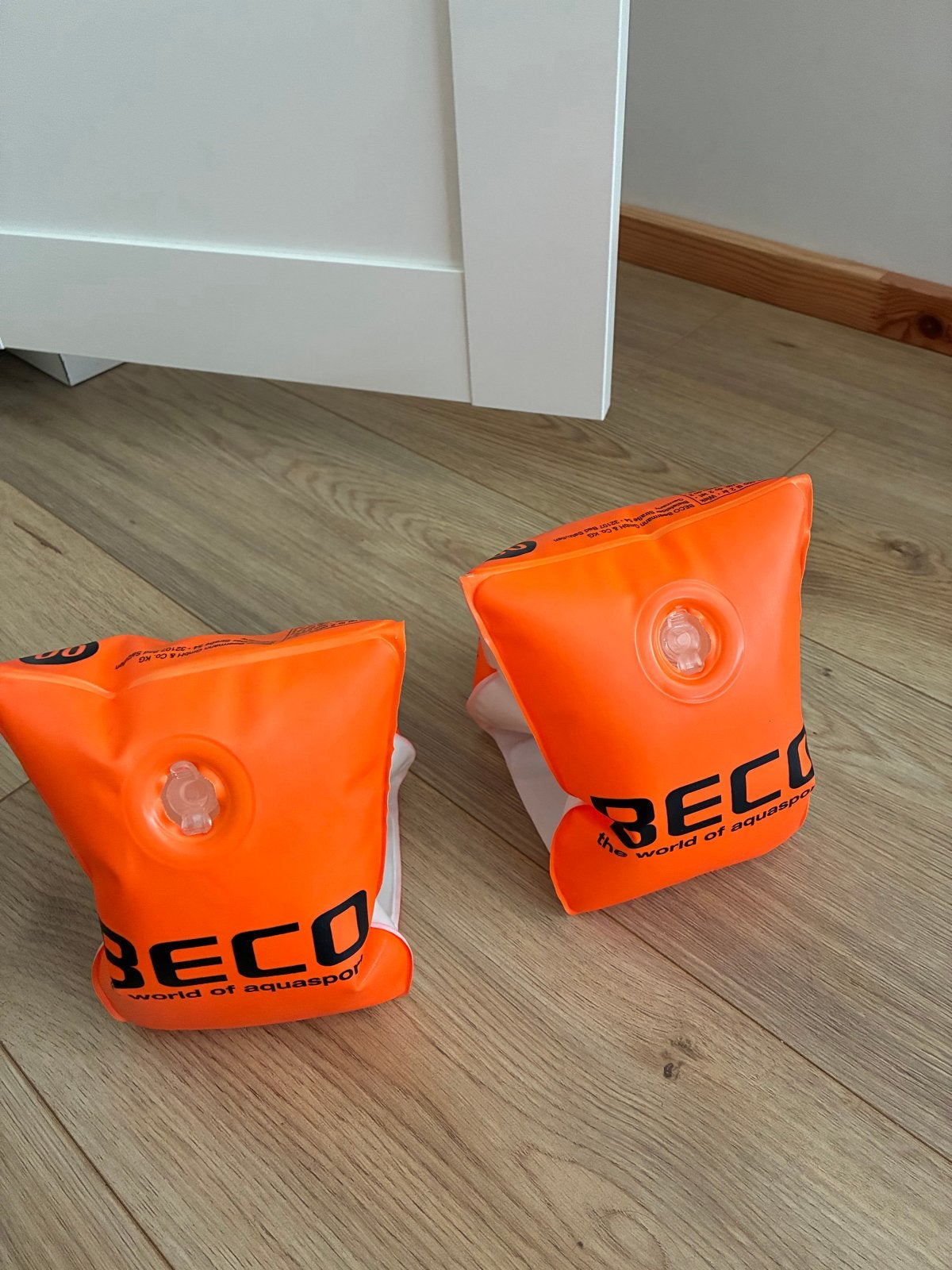 Beco zwembandjes voor baby's en peuters (0-15 kg), Ophalen, Zo goed als nieuw, Zwembandjes, Beco