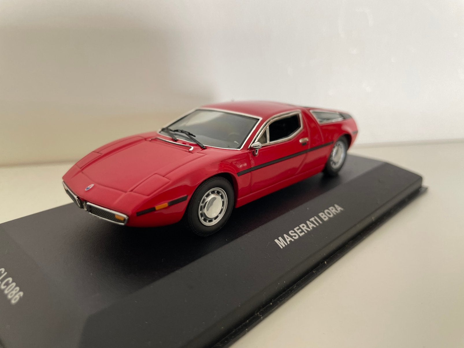 Ixo  Maserati Bora, Ophalen of Verzenden, Zo goed als nieuw, Auto, Overige merken