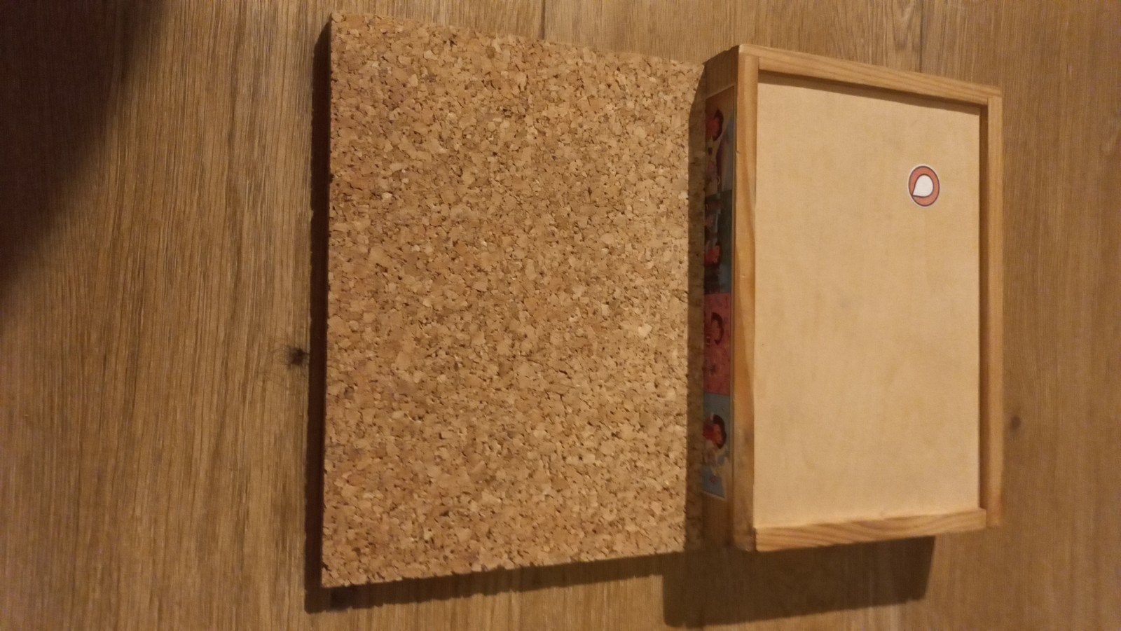 Leuk knutselspel met prikkers - Let op: kan gevaarlijk zijn!, Ophalen, Gebruikt, Meerkleurig, Hout