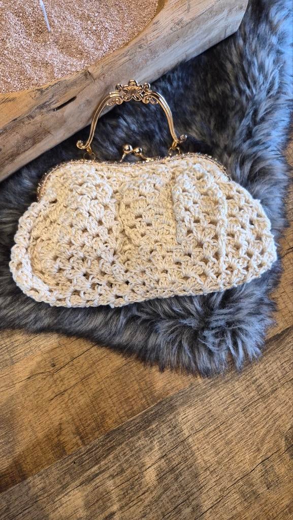 Gehaakt tasje/clutch met antiek look sluiting, Ophalen of Verzenden