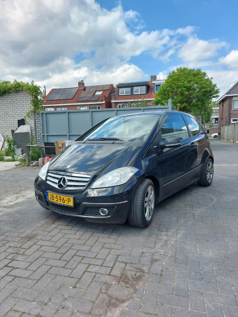 Mercedes-Benz A-klasse 170, Stof, Zwart, Zwart, Handgeschakeld