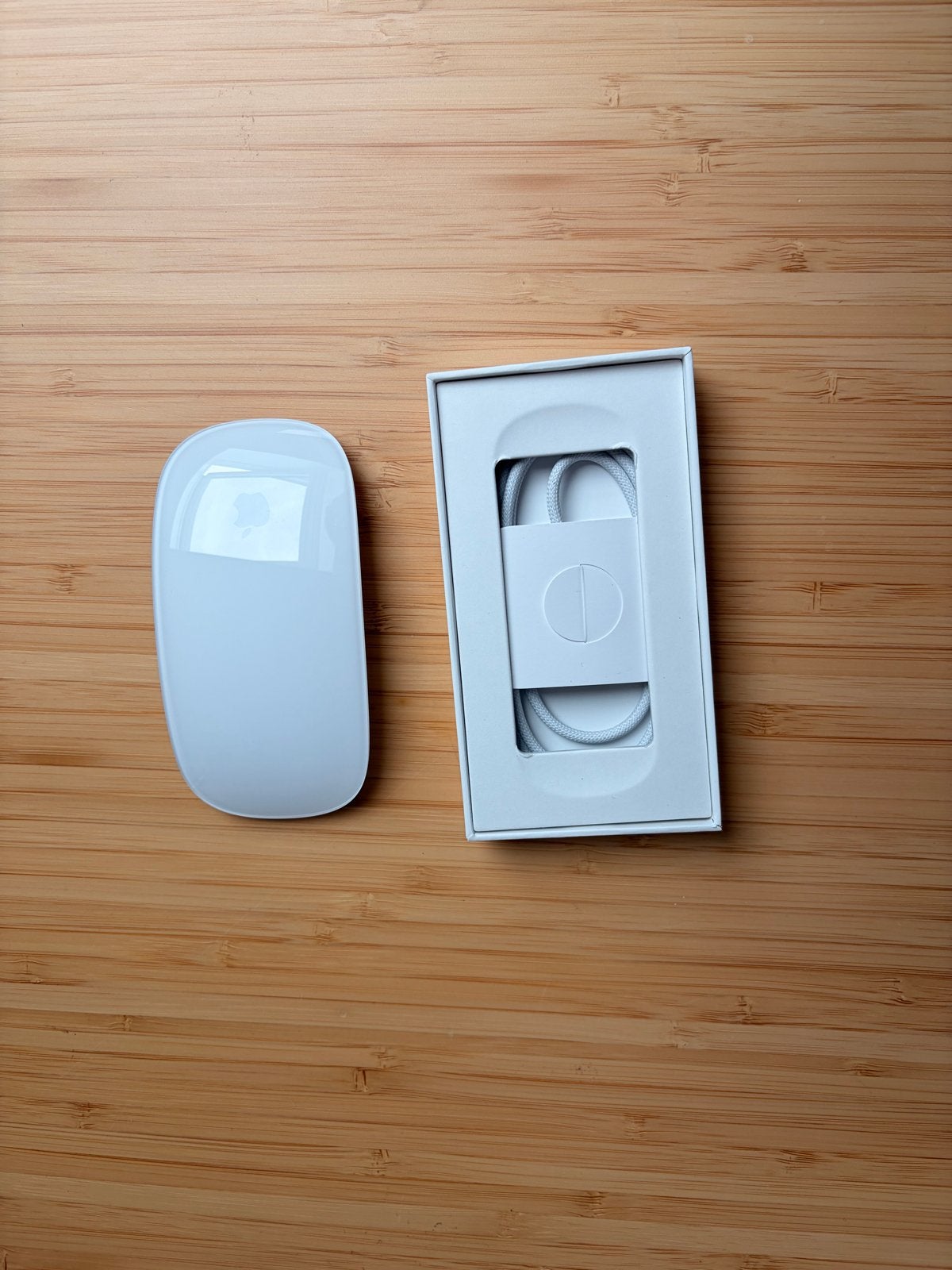 Apple Magic Mouse - NIEUW, Computers en Software, Ophalen of Verzenden, Nieuw, Draadloos, Muis