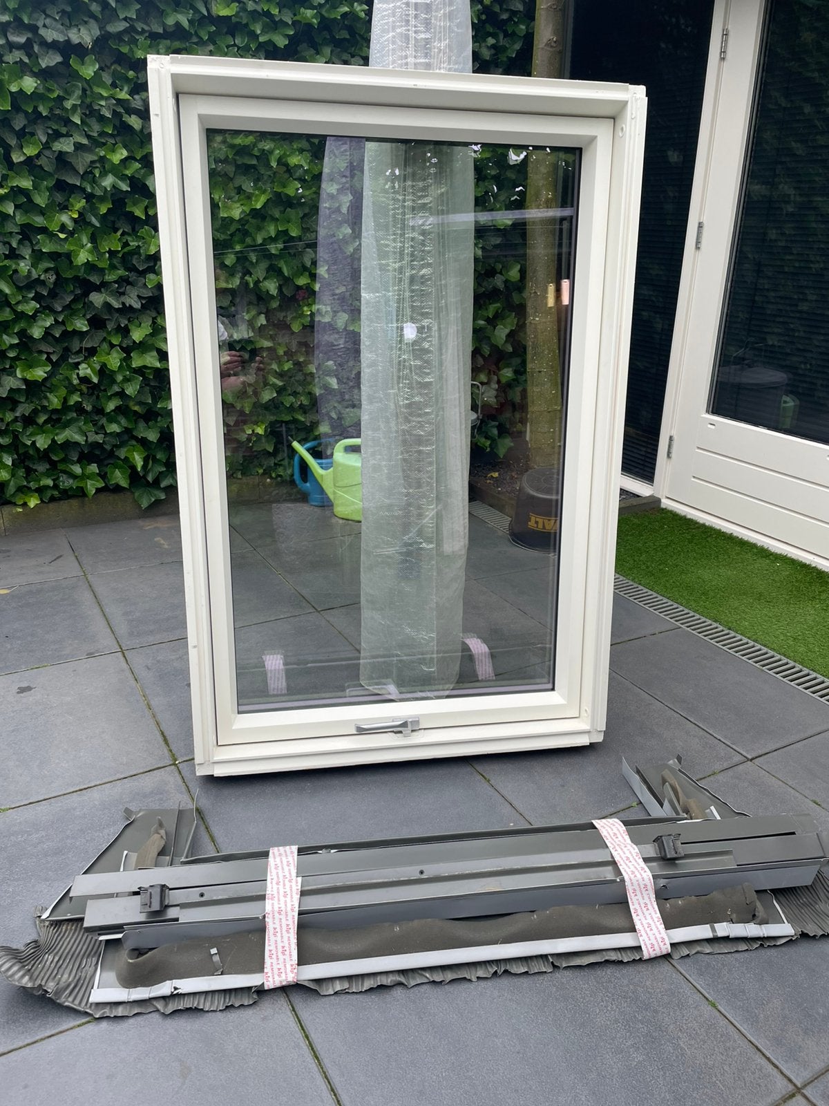Fakro dakraam, Ophalen, Minder dan 80 cm, 80 tot 120 cm, Zo goed als nieuw