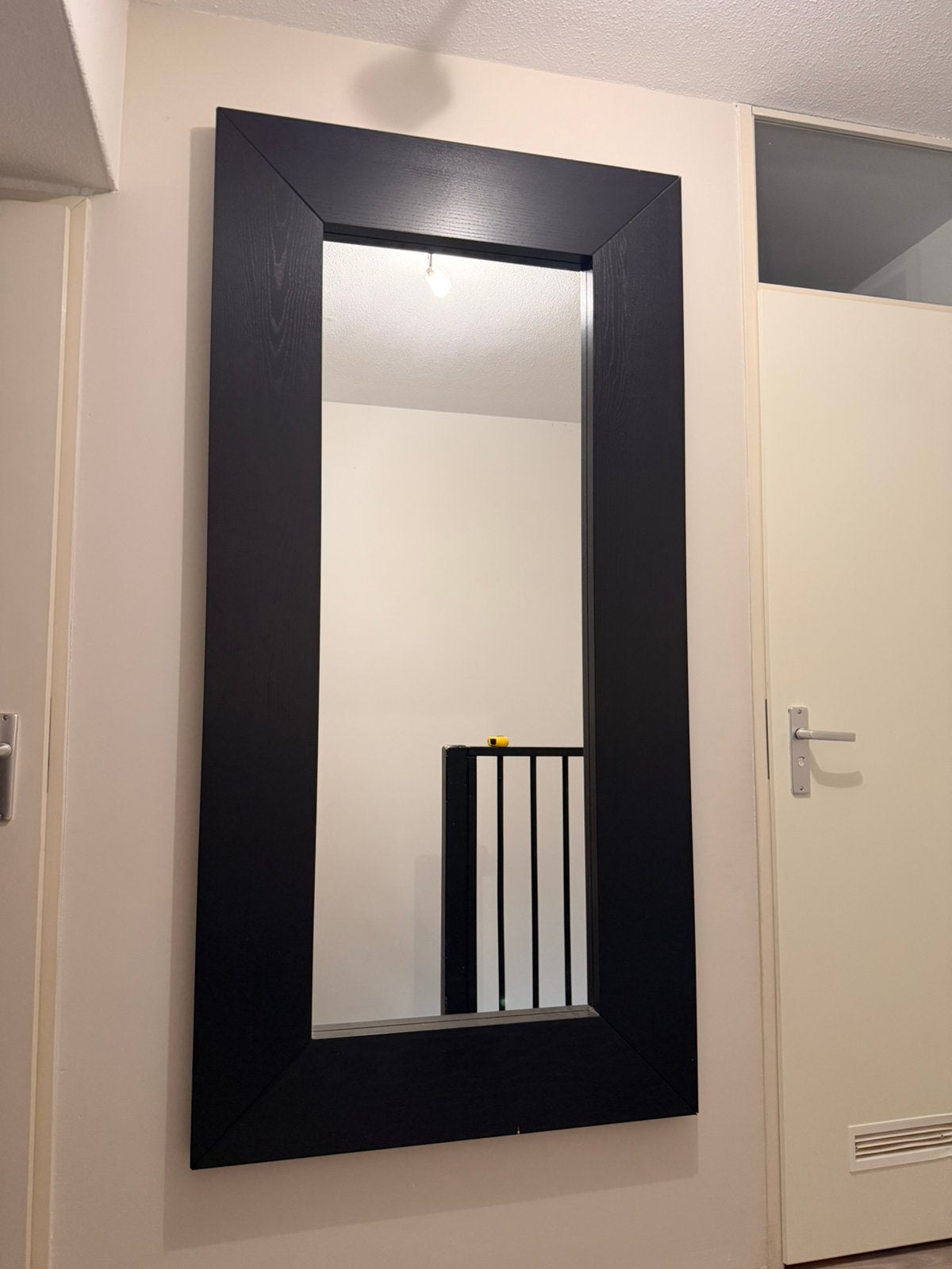 Ikea spiegel zwart hout, Minder dan 50 cm, Ophalen of Verzenden, Zo goed als nieuw, Minder dan 100 cm