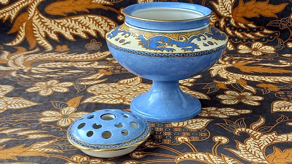 Mooie oude rose bowl uit Engeland van Ming porselein 17 cm., Ophalen of Verzenden