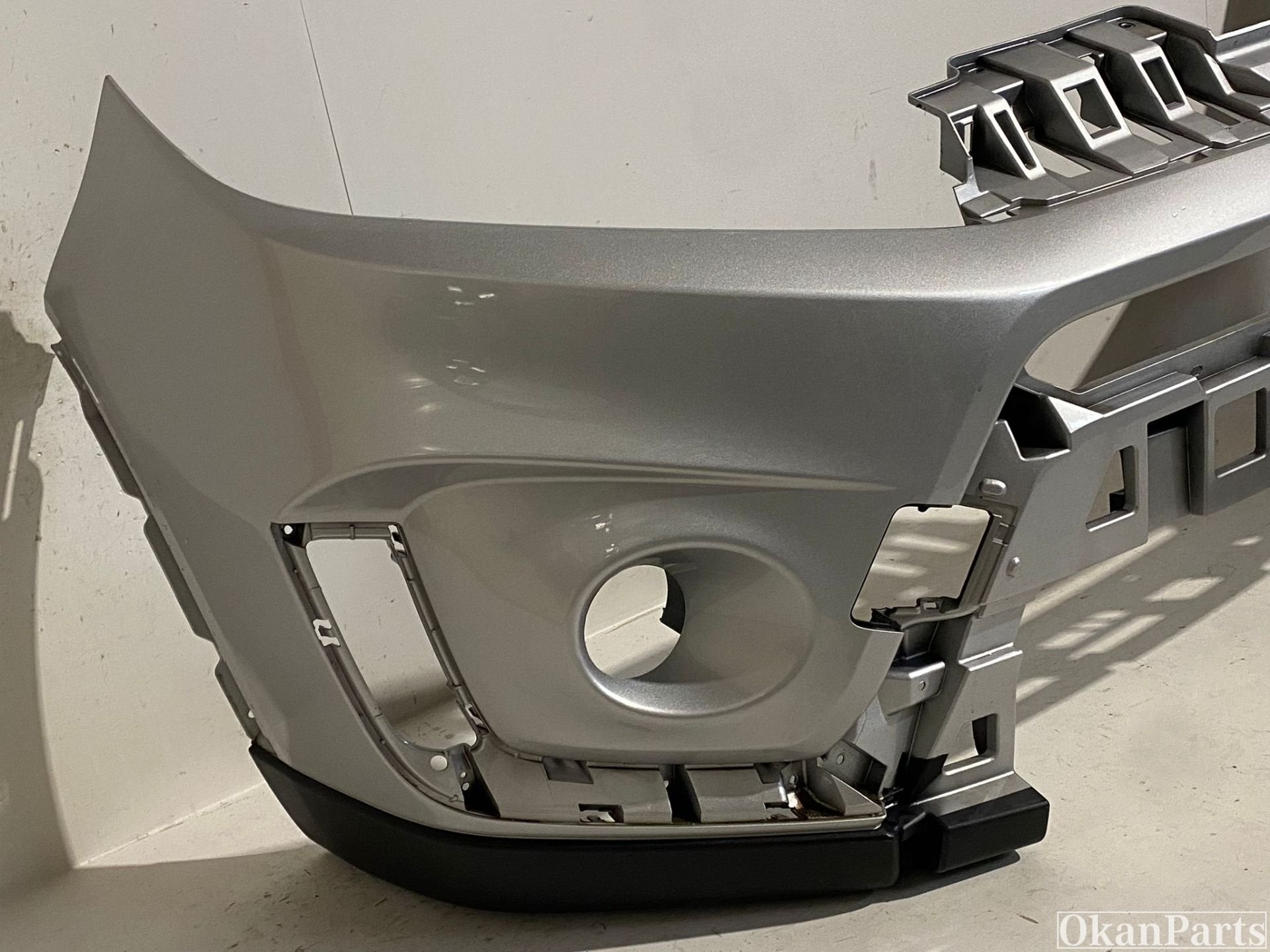 Suzuki Vitara Facelift Voorbumper 71711-86R, Auto-onderdelen, Ophalen of Verzenden, Gebruikt, Voor, Bumper