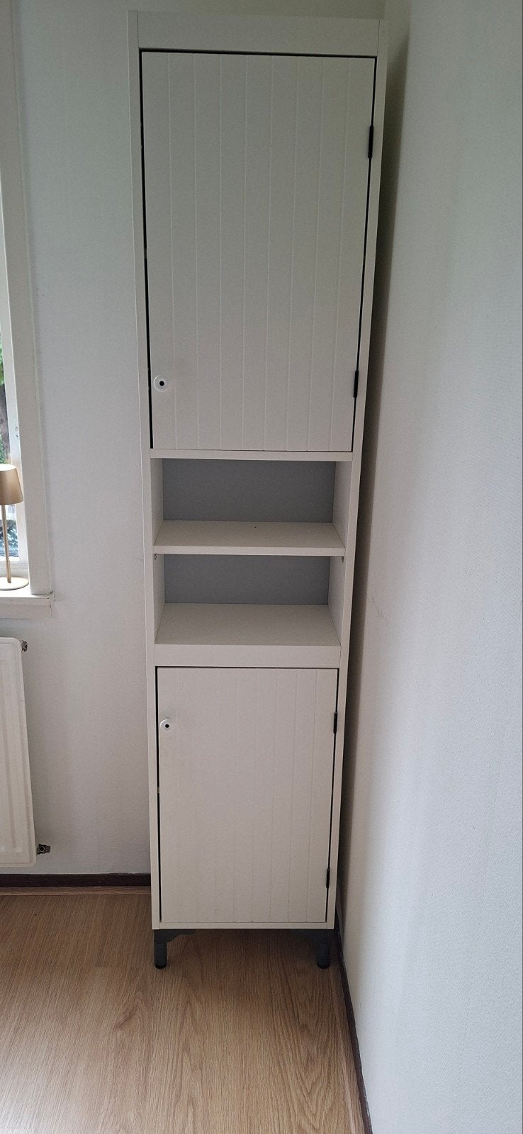 IKEA SILVERÅN Hoge Kast / Badkamerkast (Wit), Ophalen, Gebruikt