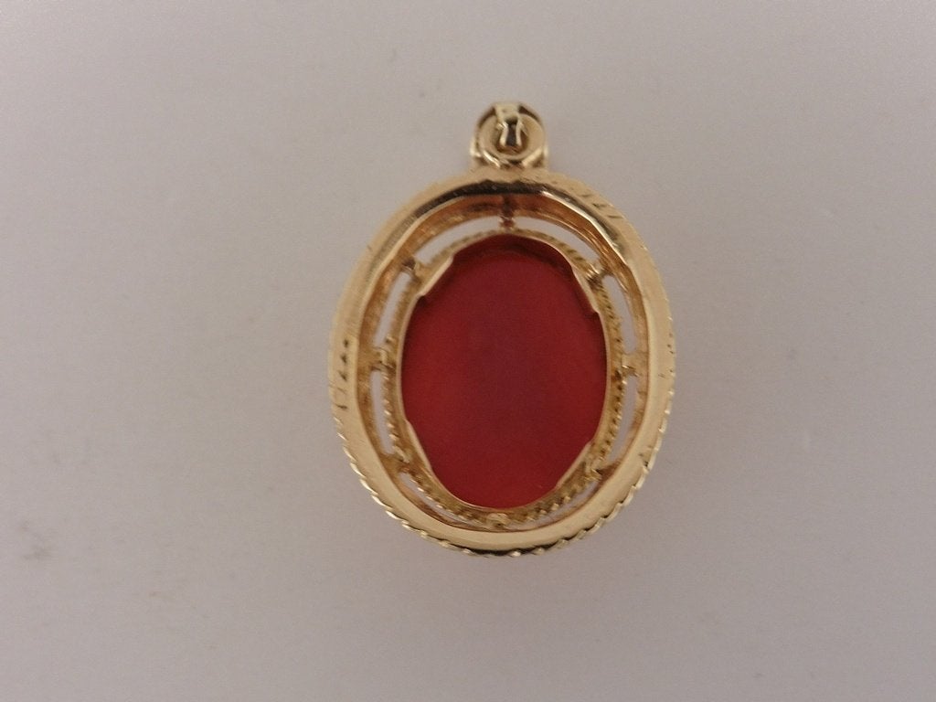 Gouden hanger met bloedkoraal                           G107, Gebruikt, Overige voorstellingen, ., Ophalen of Verzenden