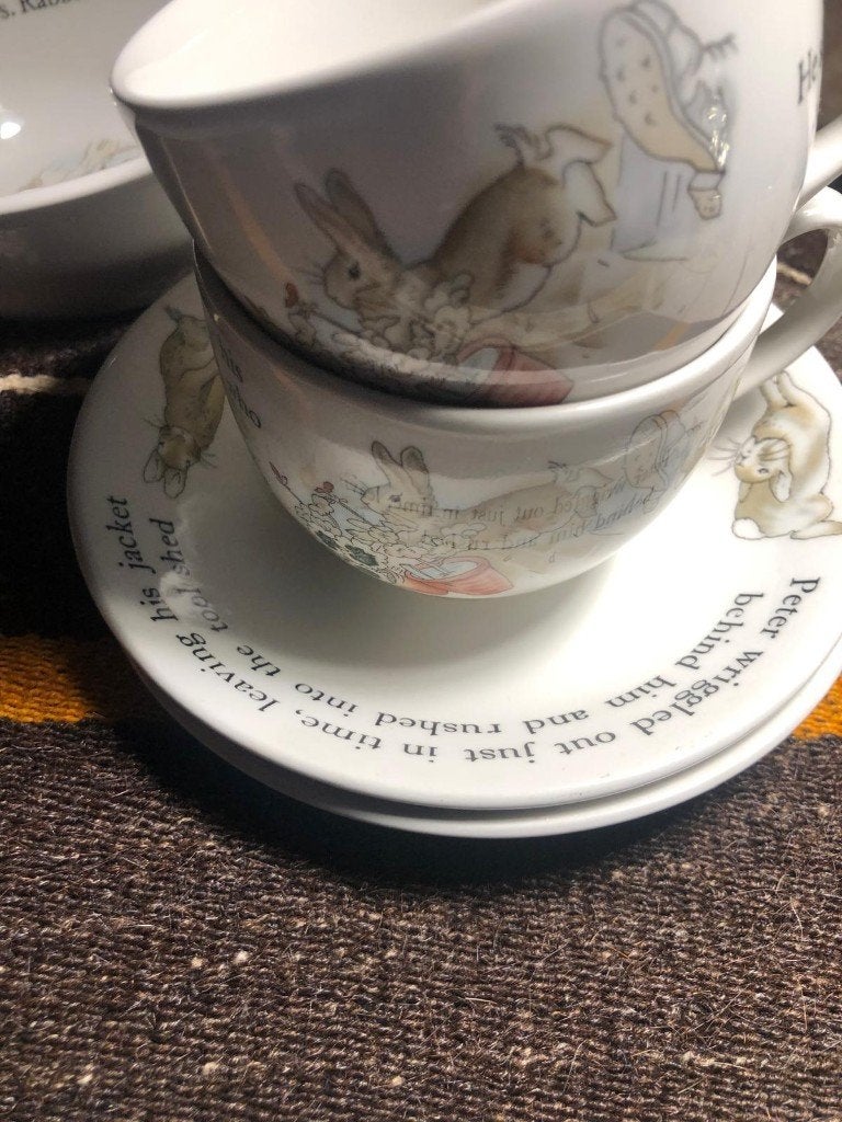 Wedgwood Beatrix Potter Peter rabbit kop schotel papkom, Ophalen of Verzenden, Zo goed als nieuw, Overige stijlen, Kop(pen) en/of Schotel(s)