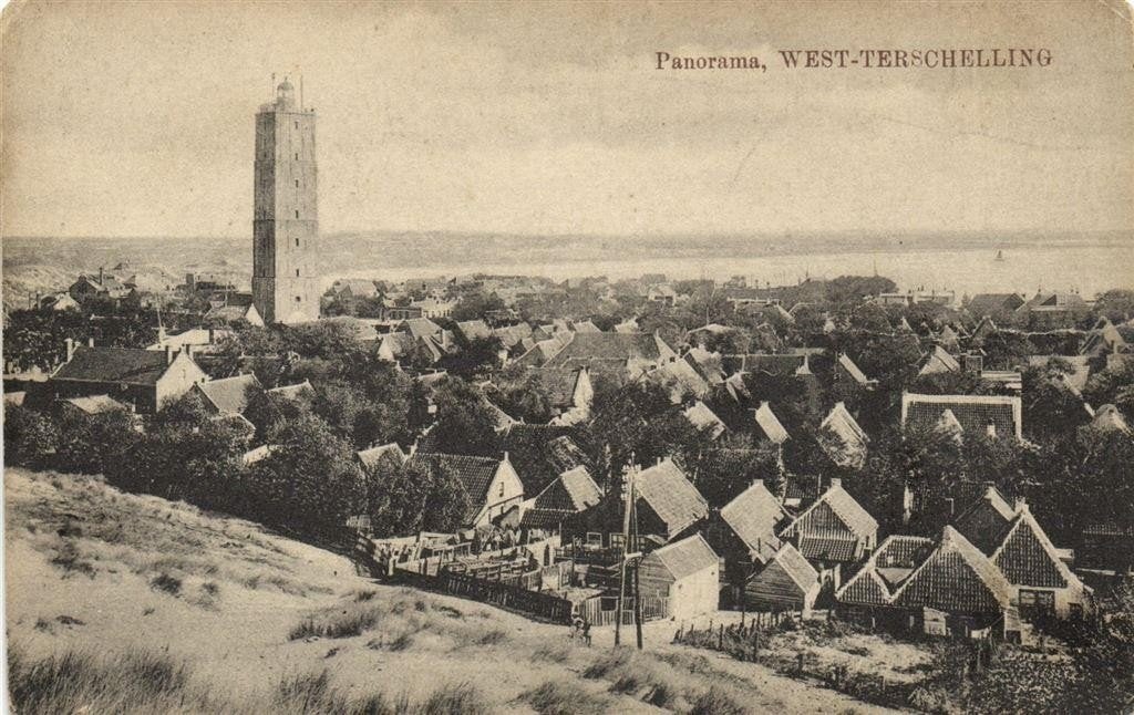 Panorama, West-Terschelling - B-keus - ongelopen, Verzamelen, Ansichtkaarten | Nederland, Ophalen of Verzenden, 1920 tot 1940