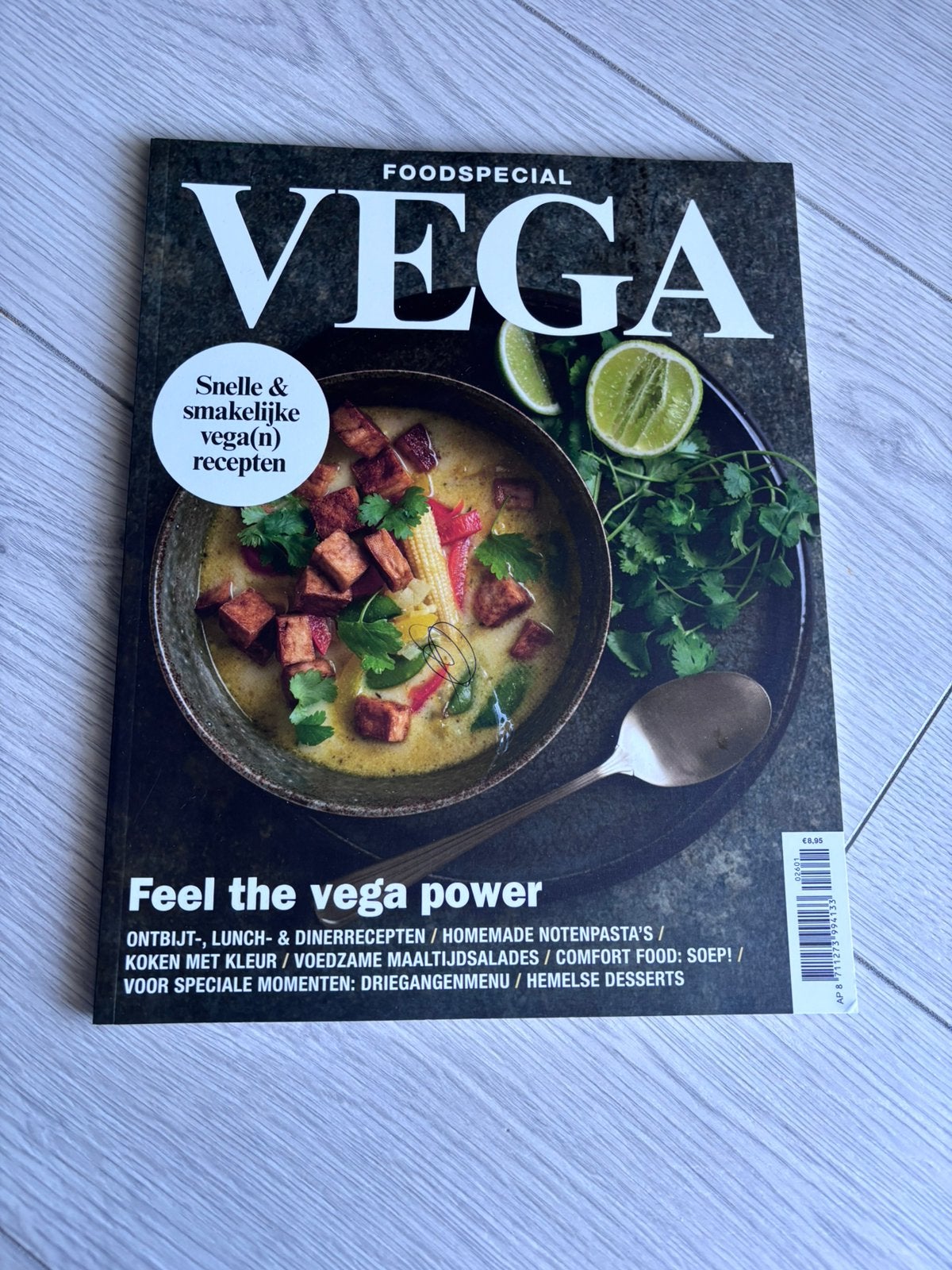 VEGA heerlijke recepten, Ophalen of Verzenden, Zo goed als nieuw