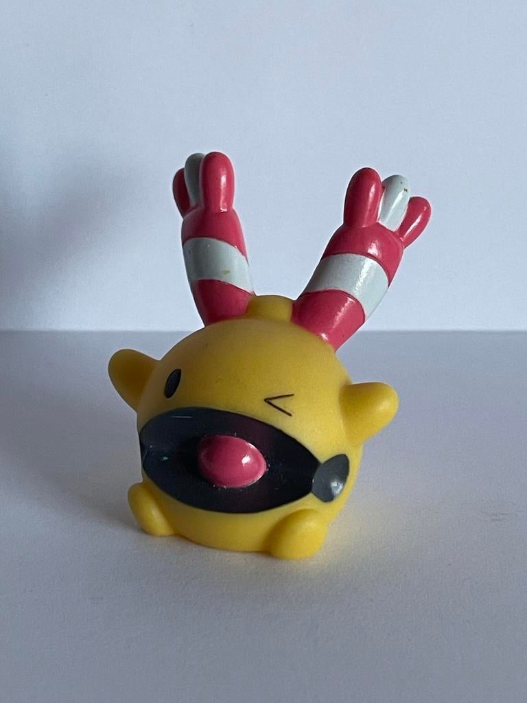 Bandai Pokemon figuurtje Chingling, Verzamelen, Poppetjes en Figuurtjes, Ophalen of Verzenden, Zo goed als nieuw