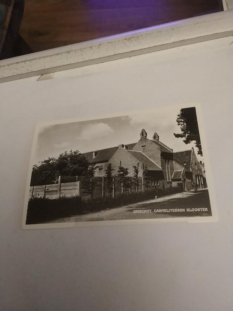 OIRSCHOT. CARMELITESSEN KLOOSTER, Verzamelen, Ansichtkaarten | Nederland, Ophalen of Verzenden, Voor 1920, Limburg