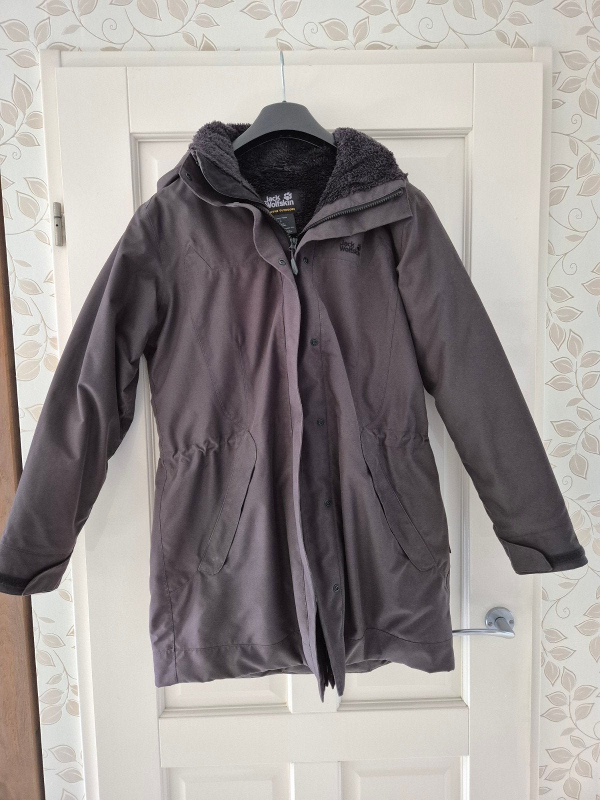 Jack Wolfskin winterjas dames - Maat L, Kleding | Dames, Jassen | Winter, Maat 42/44 (L), Ophalen of Verzenden, Zo goed als nieuw