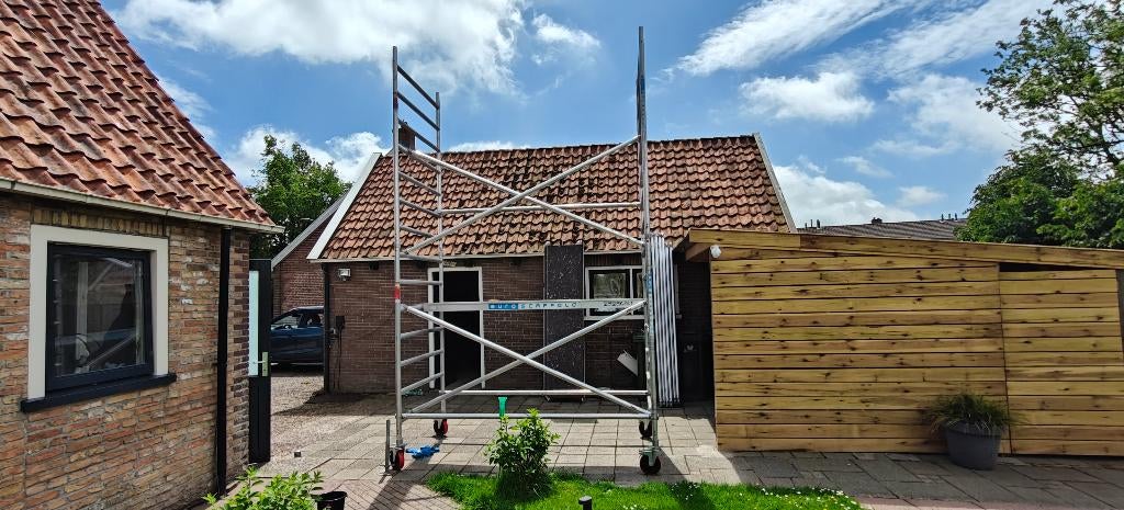 Te huur: Aluminium rolsteiger, Doe-het-zelf en Verbouw, Steigers, Ophalen, Zo goed als nieuw, Rolsteiger of Kamersteiger, 5 meter of hoger