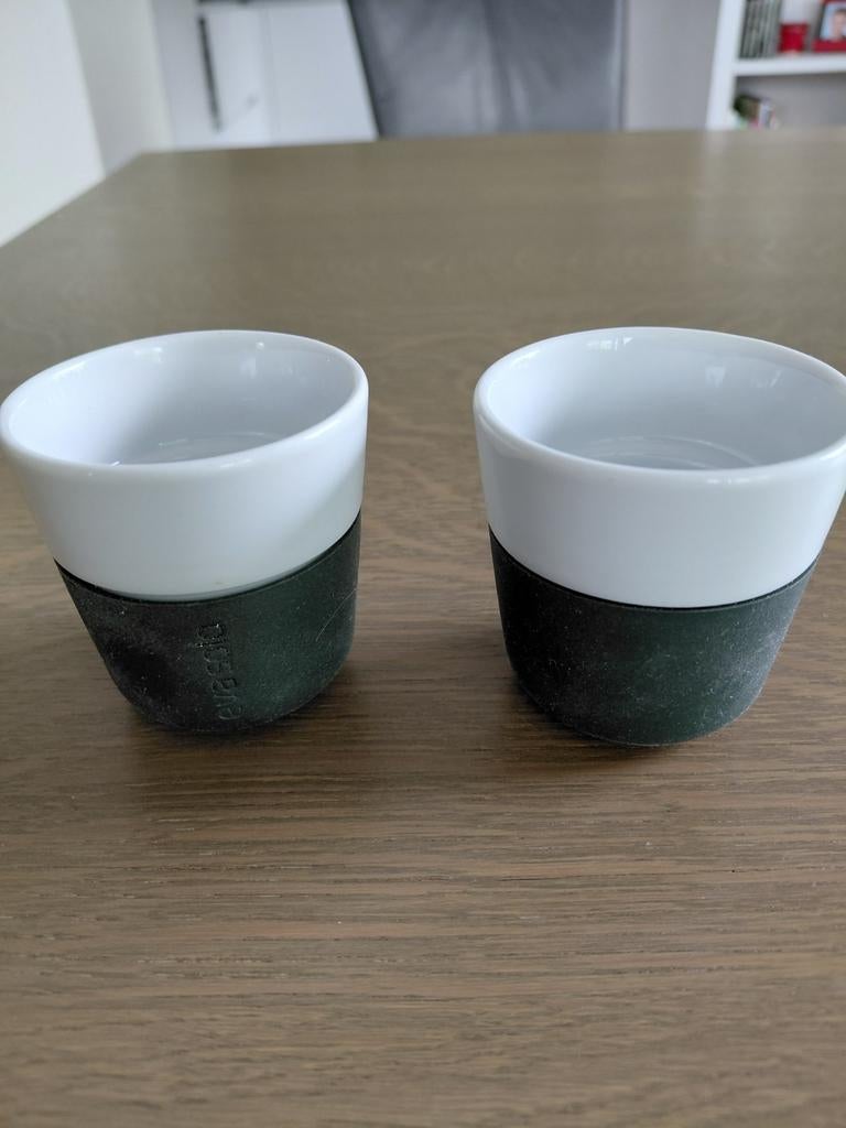 EVA SOLO ESPRESSO MOKJES MET COLDGRIP - NIEUW, Nieuw, Ophalen of Verzenden, Overige stijlen, Kop(pen) en/of Schotel(s)