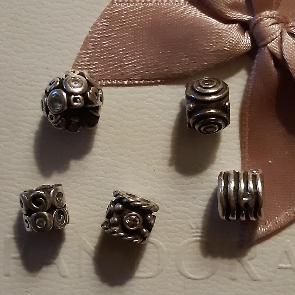 Pandora met zirkonia's ECHT ALS NIEUW, Verzenden, Pandora, Zo goed als nieuw, 4 bedels of meer