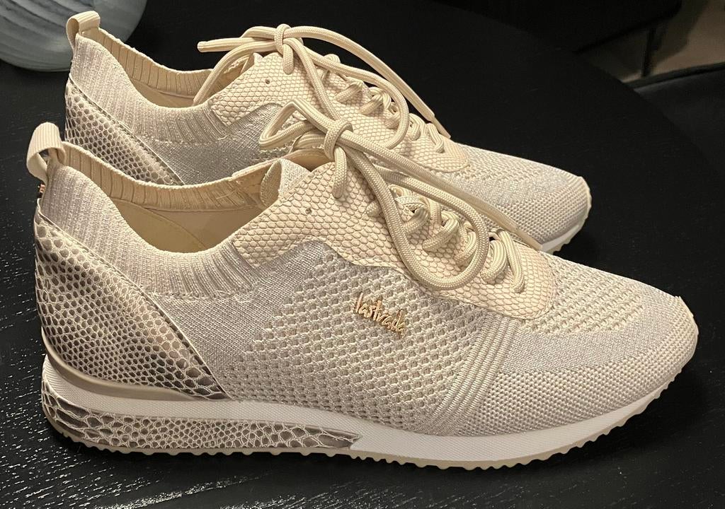 DIT WEEKEND € 25,00 La Strada sneakers maat 42 nieuw, Kleding | Dames, Overige kleuren, Nieuw, Ophalen of Verzenden, Sneakers of Gympen