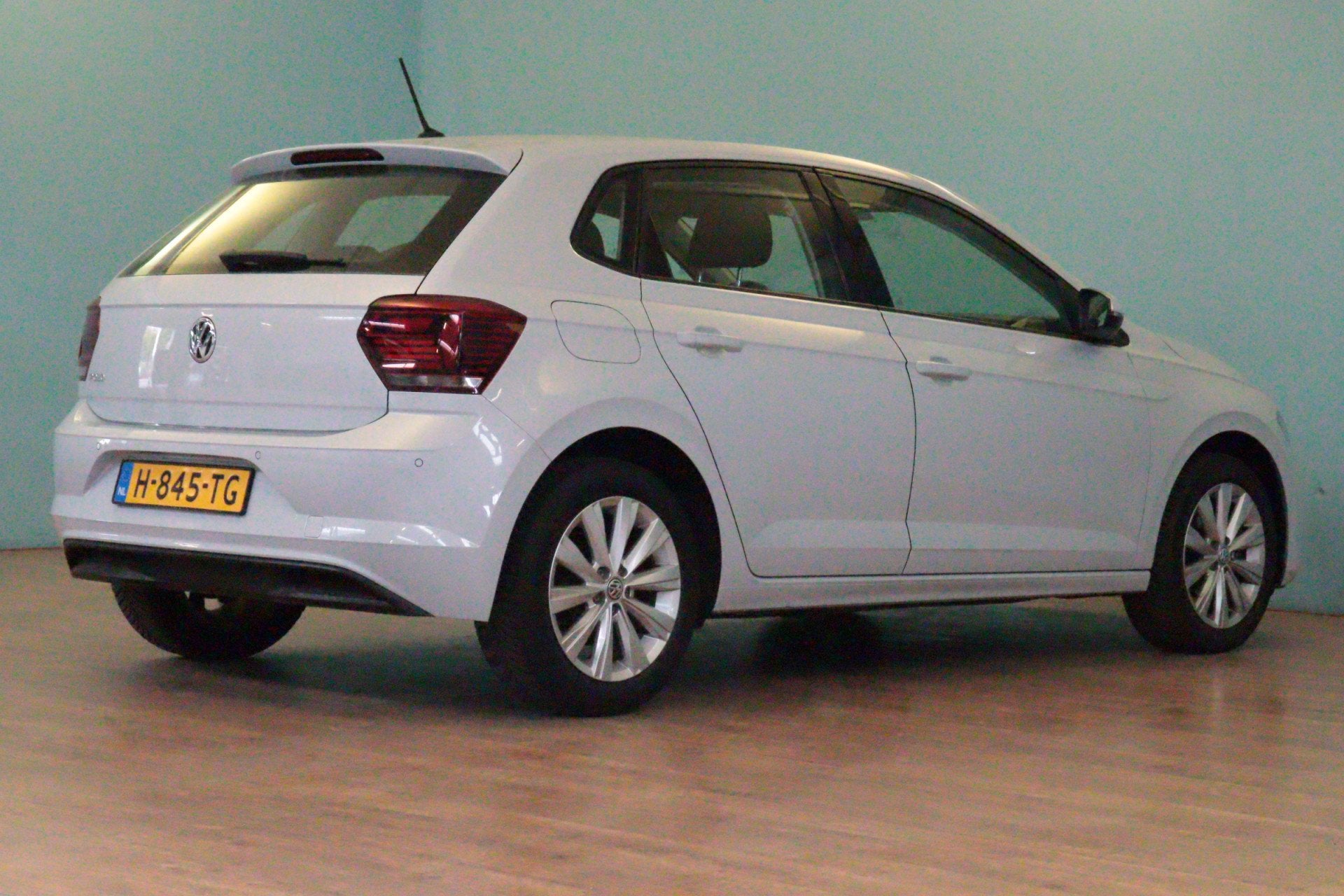 Volkswagen Polo 1.0 TSI Comfortline Automaat 96PK | APPCONNE, Auto's, Euro 6, Bedrijf, 1080 kg, 999 cc