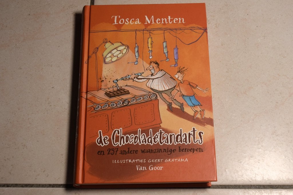 De Chocoladetandarts / Tosca Menten  , Boeken, Ophalen of Verzenden, Zo goed als nieuw, Fictie algemeen