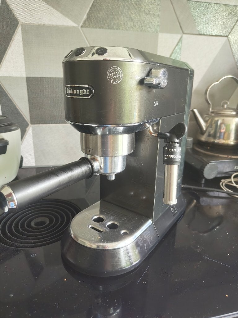Delonghi Dedica EC685BK koffiezetapparaat, 1 kopje, Ophalen, Gebruikt, Koffiemachine