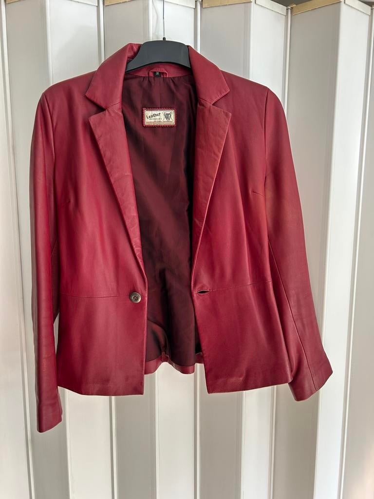 Zacht leren jasje/colbert, Ophalen of Verzenden, Zo goed als nieuw, Maat 38/40 (M), Rood