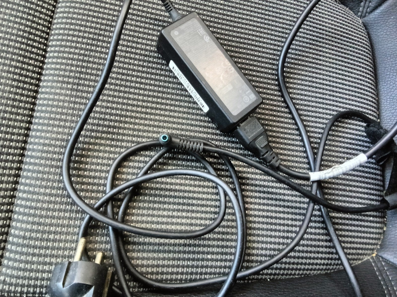 2x laptop oplader, Ophalen