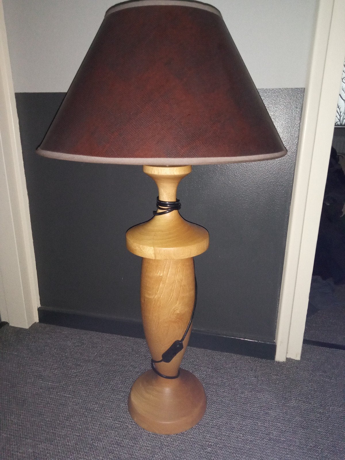 Grote houten tafellamp met kap, Ophalen, Gebruikt, Overige merken, Met schakelaar