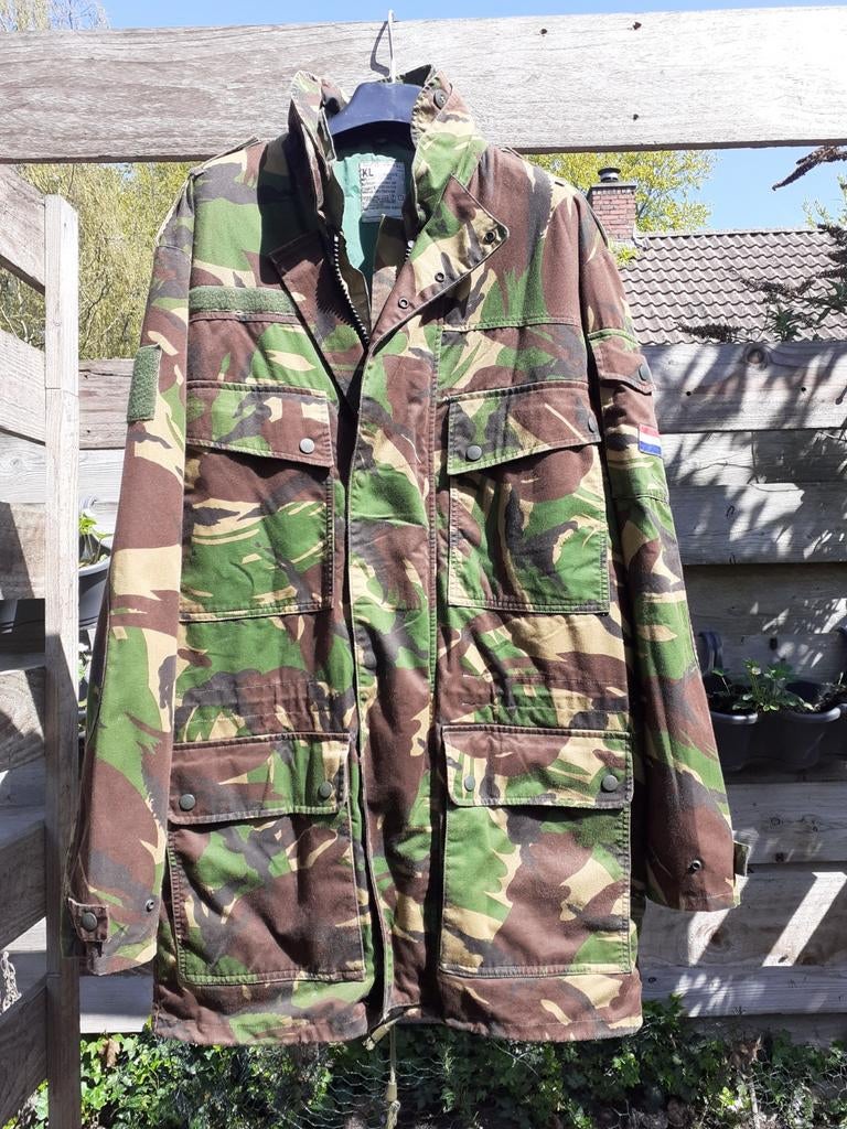 Leger Parka met regenvoering woodland camo, Ophalen of Verzenden, Landmacht, Nederland, Kleding of Schoenen