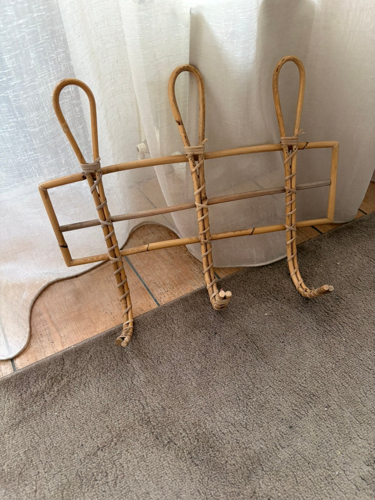 Kleine kledingophanger / Rotan kapstok, Ophalen of Verzenden, Zo goed als nieuw, Minder dan 100 cm
