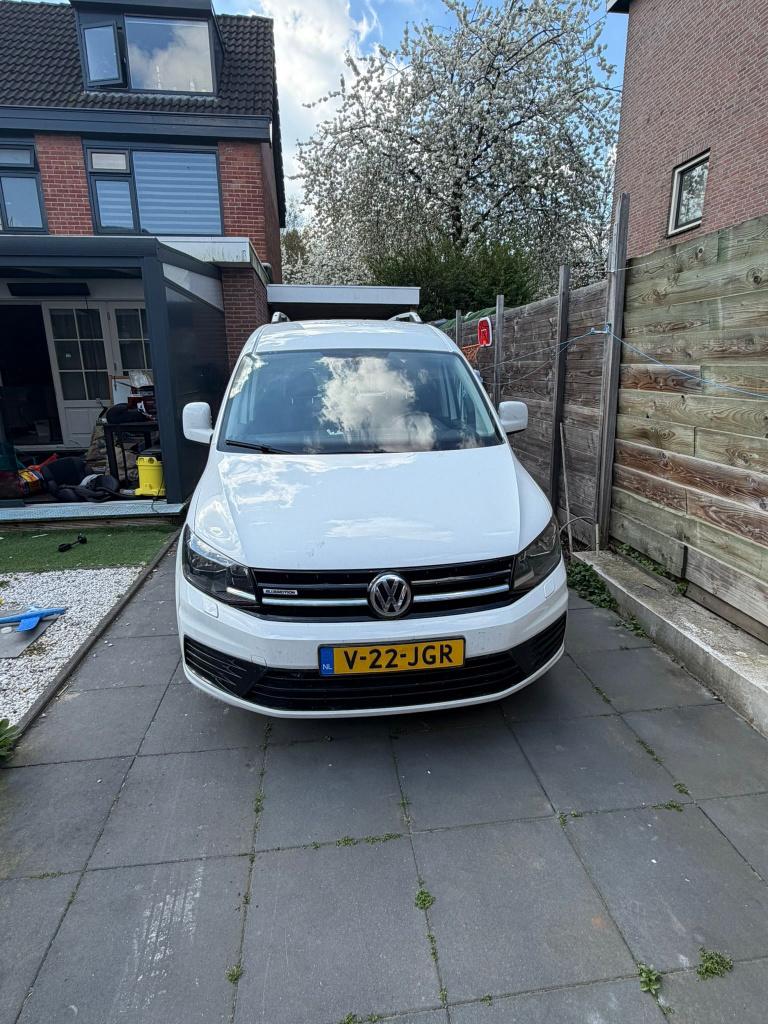 Volkswagen Caddy Maxi 1.4 TGI Ecofuel L2h1 110pk DSG 2017, 4 cilinders, CNG (Aardgas), Volkswagen, Wit