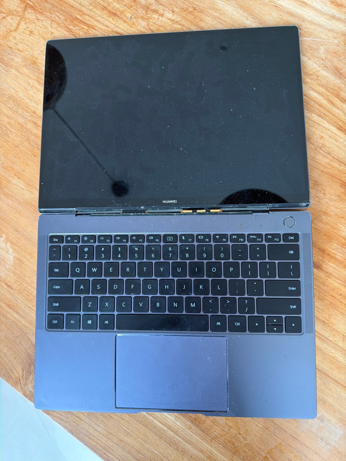 Huawei matebook x pro Laptop - Scherm defect, Computers en Software, Windows Laptops, Niet werkend, 13 inch, SSD, Onbekend, 16 GB