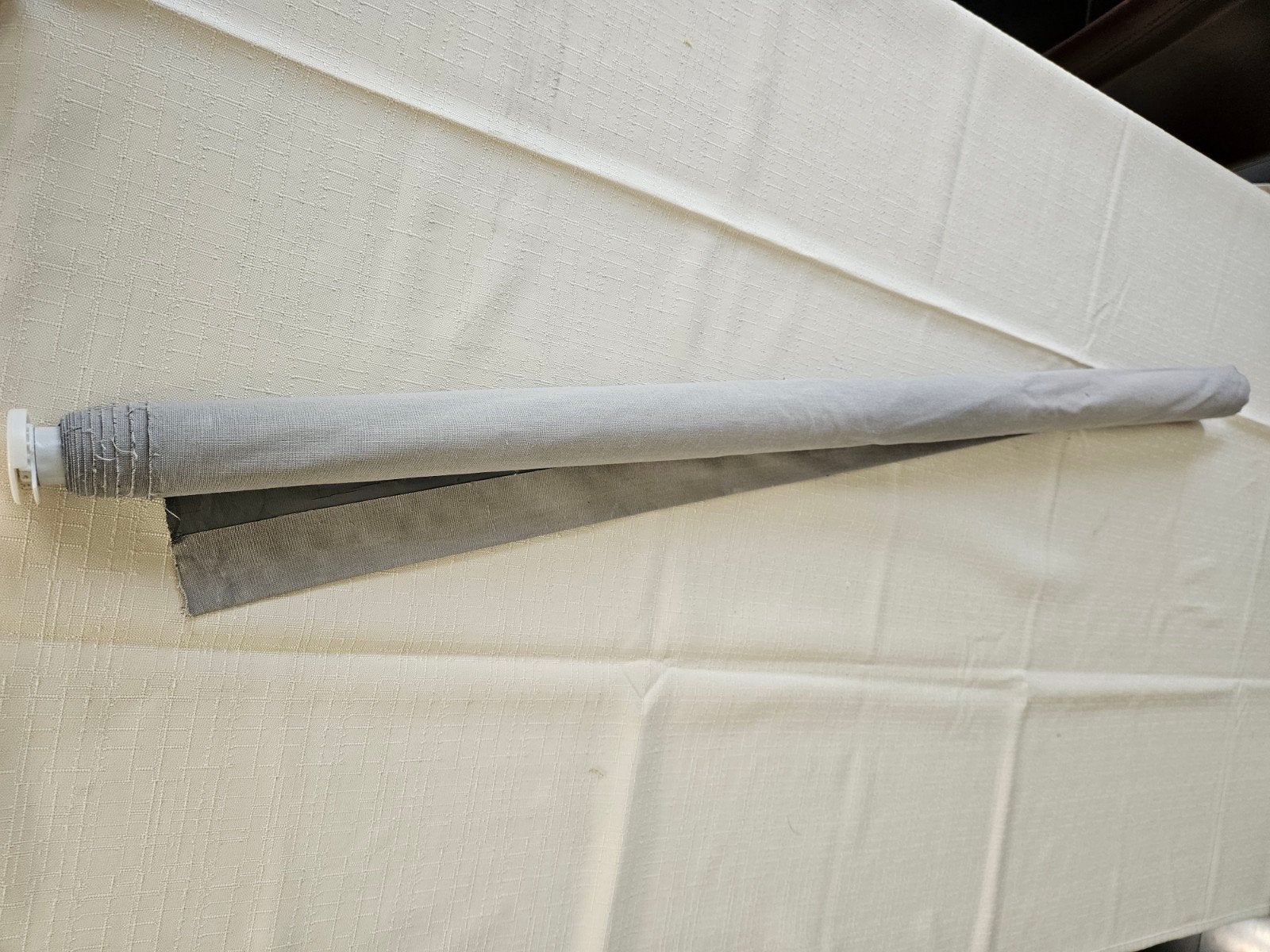Grijs verduisterend rolgordijn, Ophalen, Overige materialen, Gebruikt, 200 cm of meer