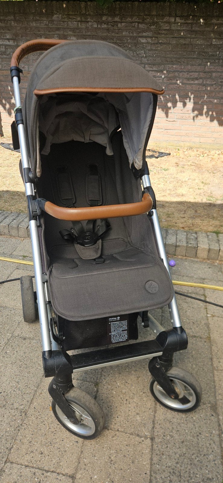 Mutsy Nexo buggy incl. regenhoes, winterzak en netje, Kinderen en Baby's, Buggy's, Ophalen, Gebruikt, Overige merken, Verstelbare rugleuning