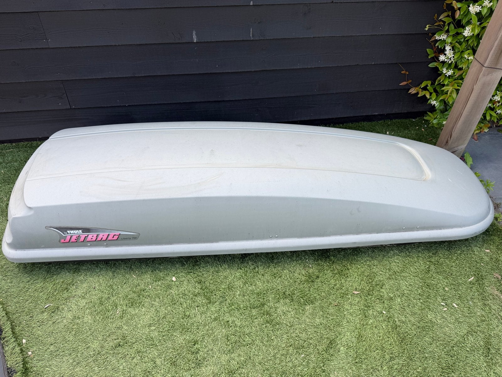 Thule Jetbag Liberty 700 dakkoffer, Ophalen, Gebruikt