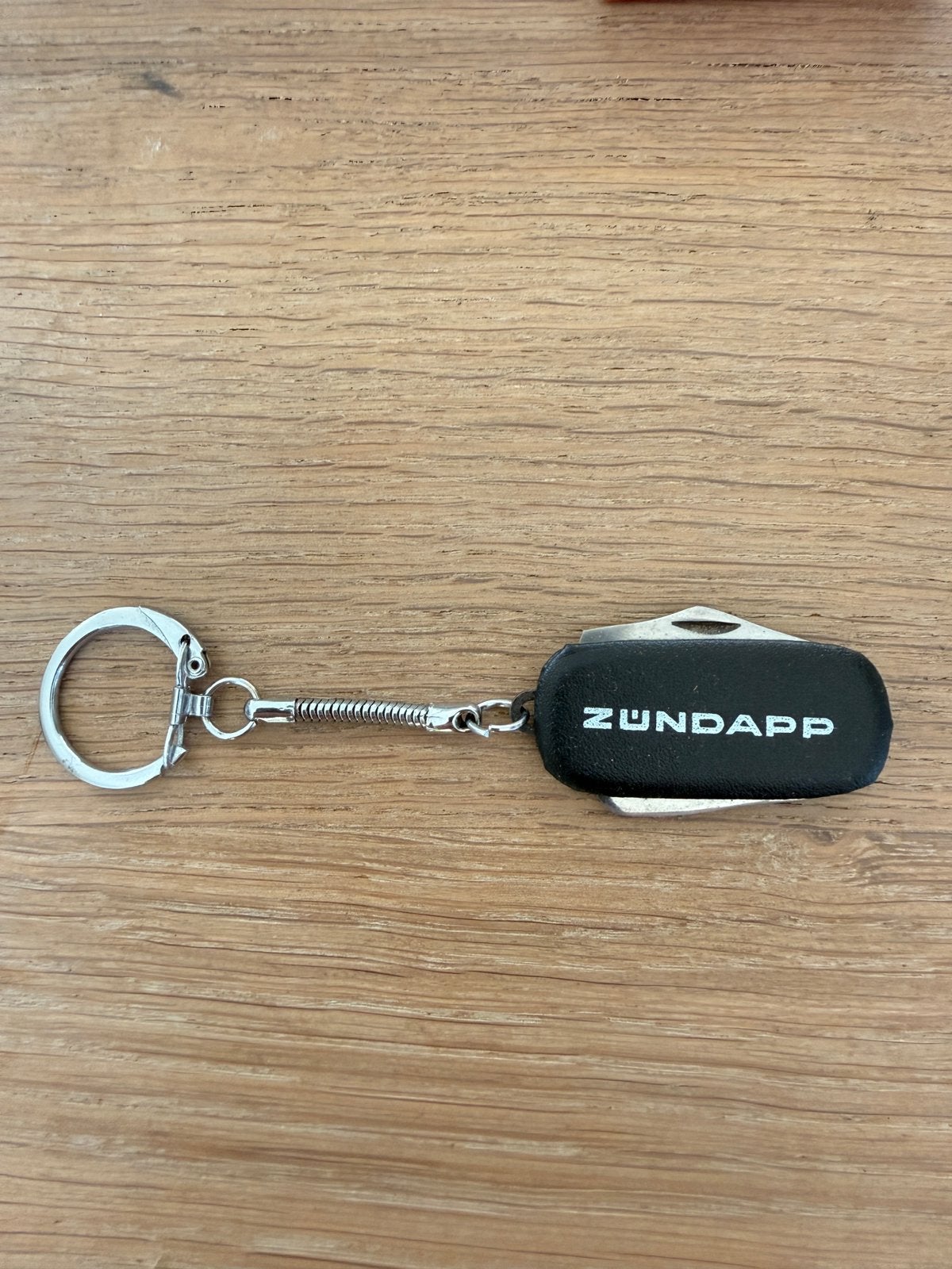 Zundapp zakmes-sleutelhanger NOS, Verzenden, Nieuw