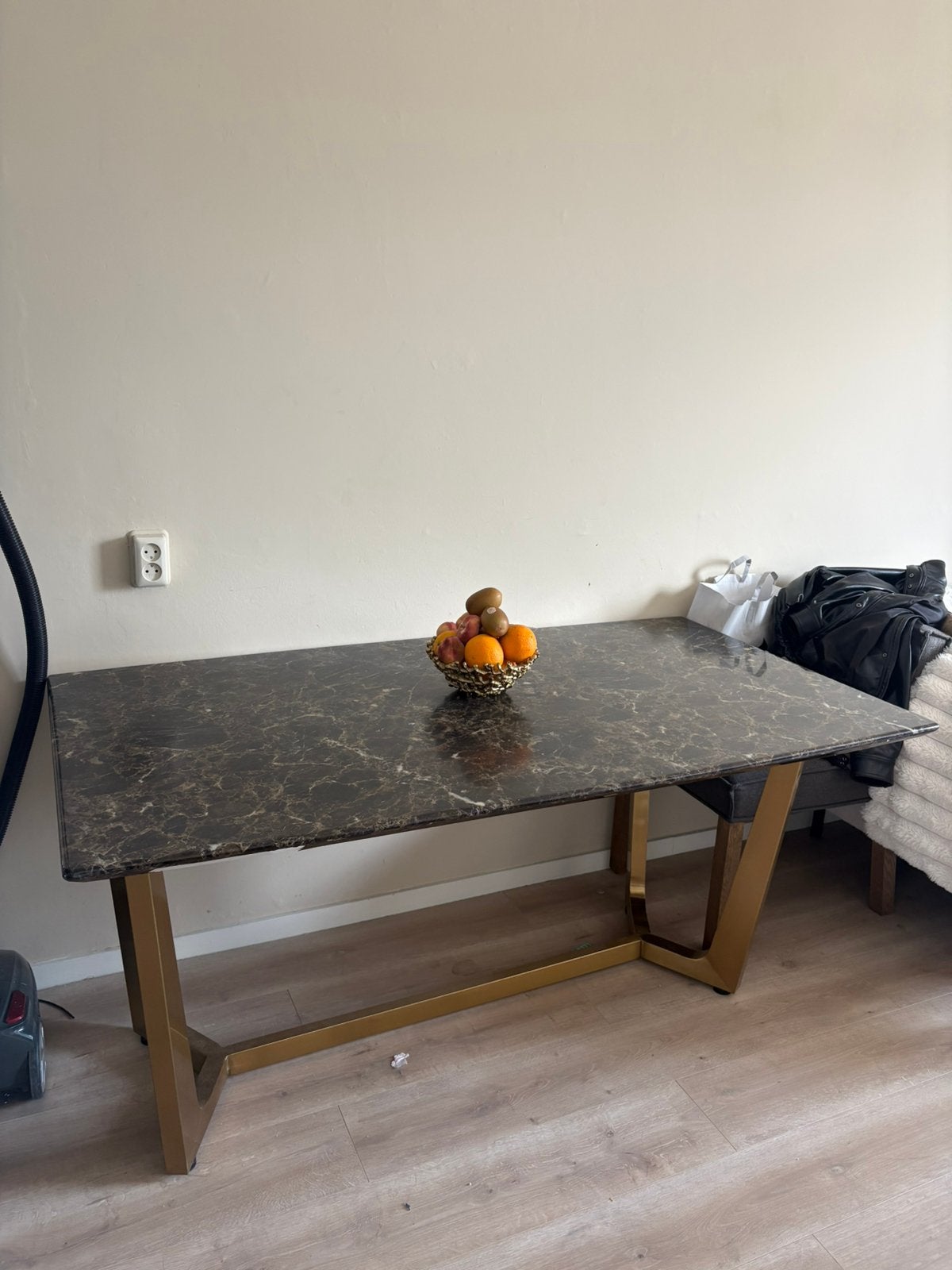 Eetafel marmer goud, Huis en Inrichting, Ophalen of Verzenden, Zo goed als nieuw, Rond, 50 tot 100 cm