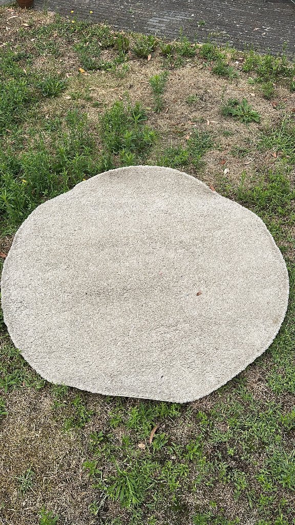 Tapijt rond, Huis en Inrichting, Stoffering | Tapijten en Kleden, Ophalen, Gebruikt, Beige, Rond