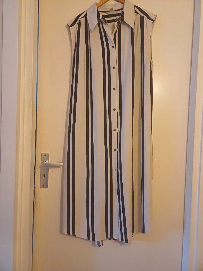 Linnenmix jurk, Kleding | Dames, H&M, Maat 42/44 (L), Zo goed als nieuw, Onder de knie
