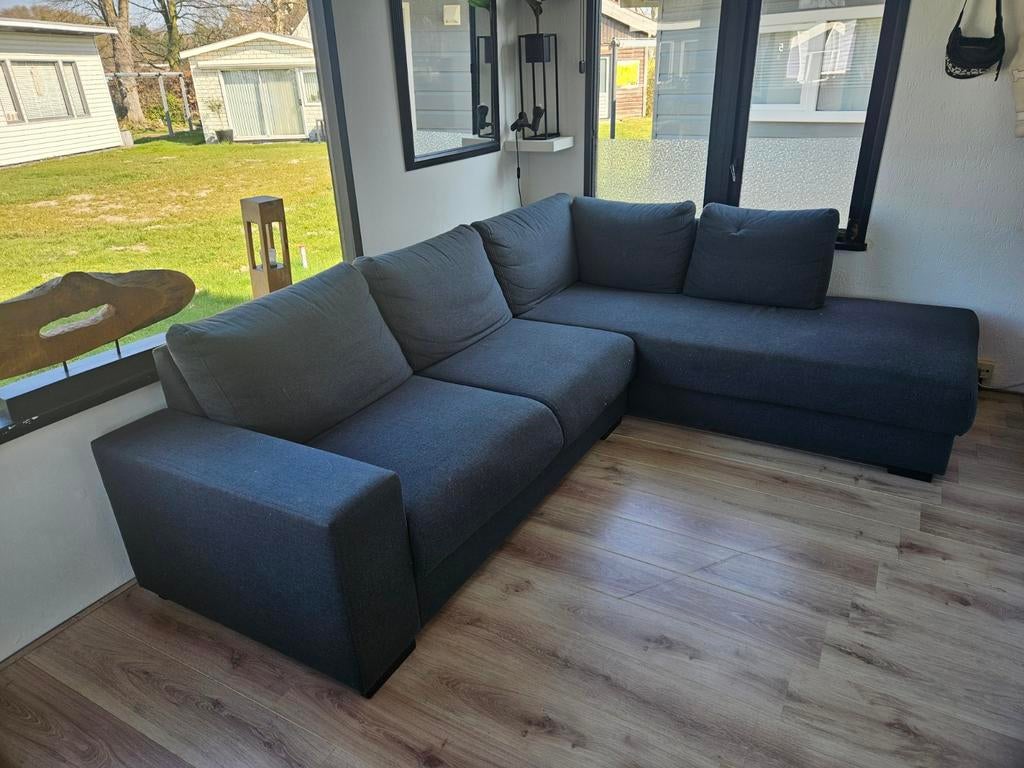 Comfortabele hoekbank met chaise longue, Ophalen, 250 tot 300 cm, Gebruikt, Hoekbank