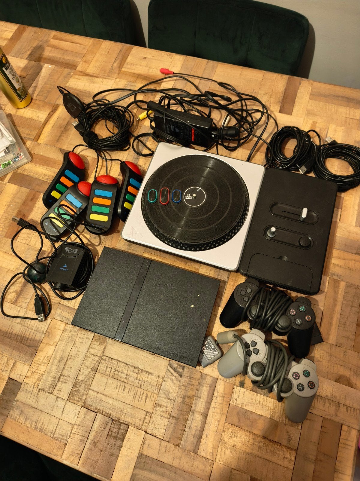 Omgebouwde PlayStation 2 Slim met accessoires en games, Spelcomputers en Games, Zwart, Met 2 controllers, Ophalen of Verzenden
