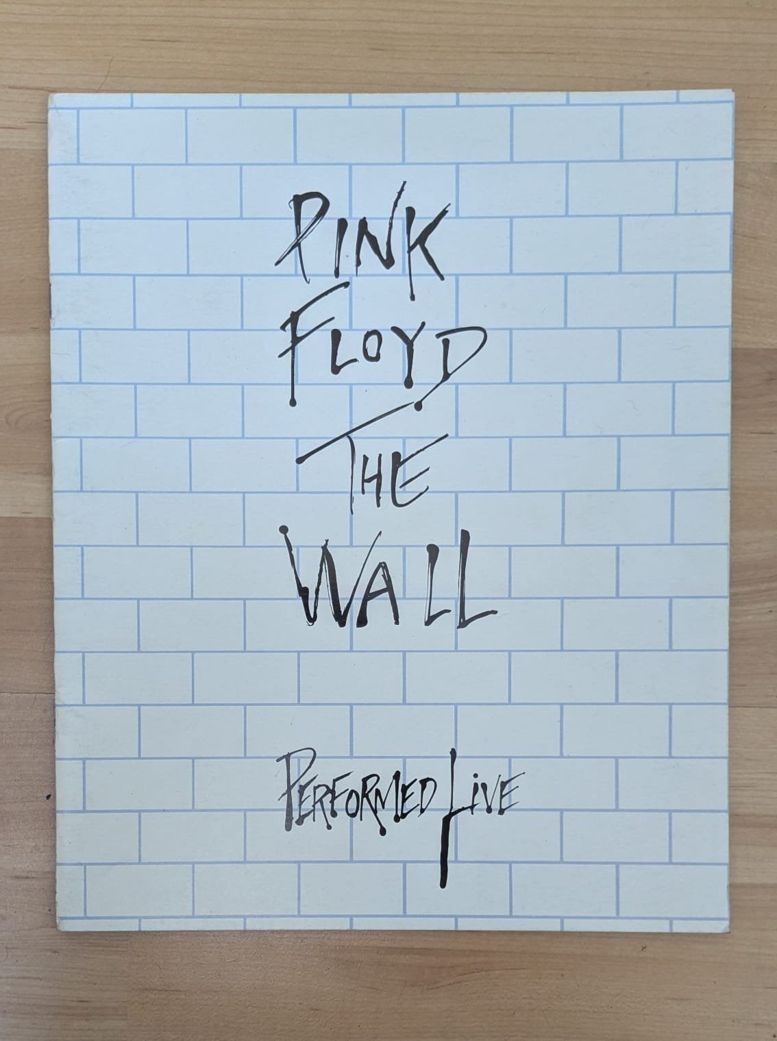Pink Floyd The Wall - Live Concert Boek, Ophalen of Verzenden, Zo goed als nieuw, Artiest, Pink Floyd