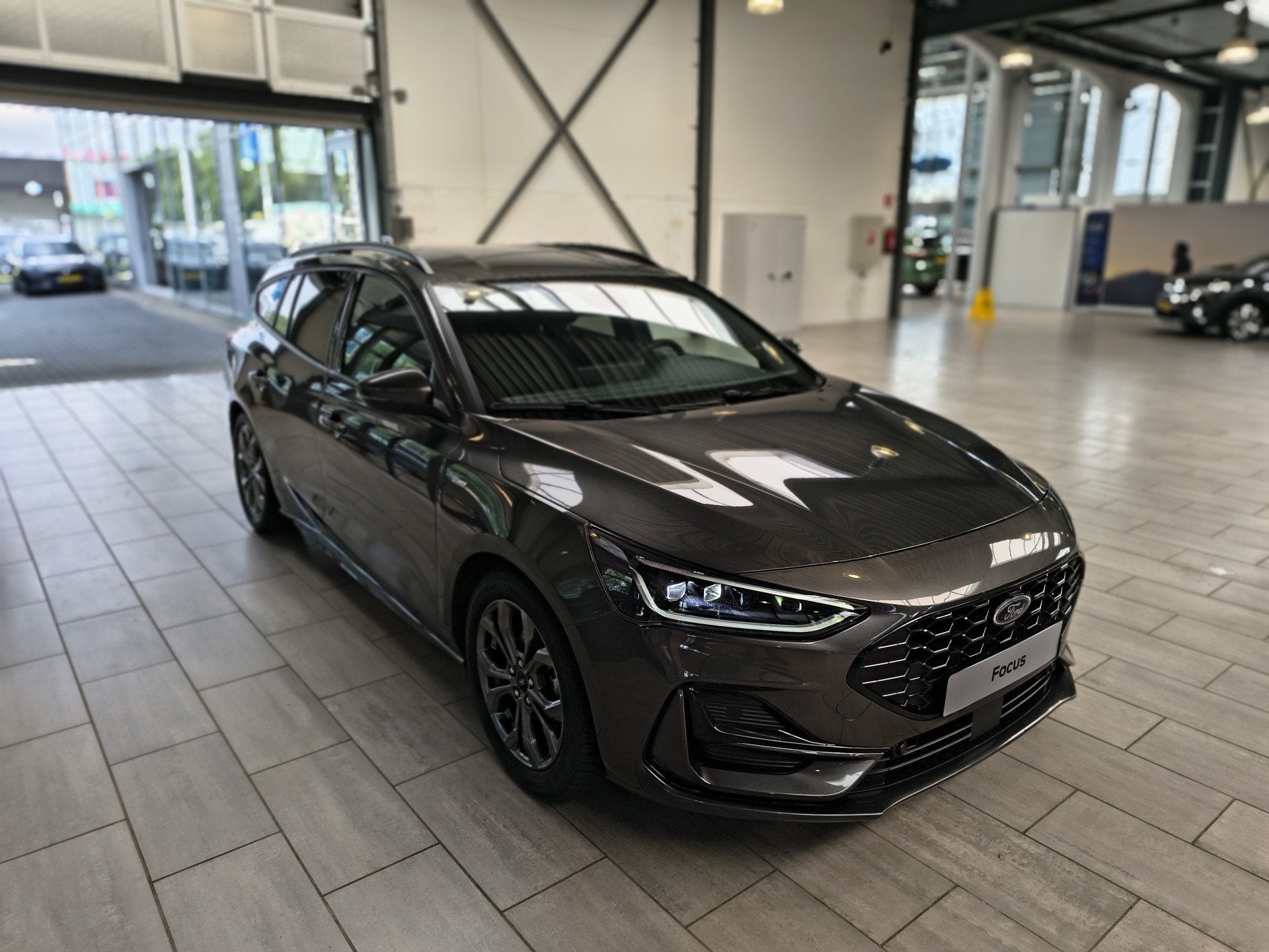 Ford FOCUS Wagon EcoBoost Hybrid 155 pk ST-Line | Winterpack, 12 maanden, Stof, Gebruikt, Automatische klimaatregeling