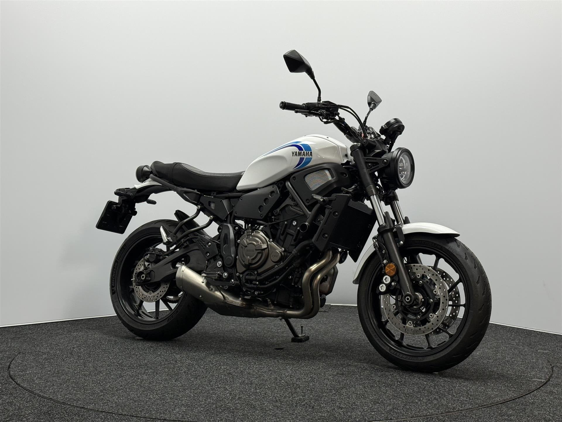 Yamaha XSR 700 ABS, 689 cc, Handgeschakeld, Naked bike, Gebruikt
