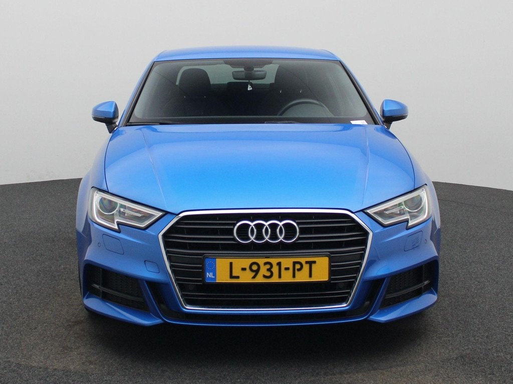 Audi A3 Limousine 1.5 TFSI CoD Sport S Line Edition | Airco, Auto's, Audi, 12 maanden, Gebruikt, Blauw, Leder en Stof