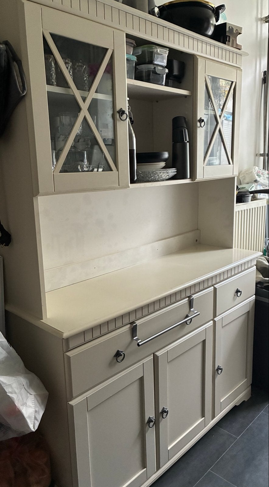 Mooie witte buffetkast, Ophalen, Gebruikt, 100 tot 150 cm, Met lade(s)