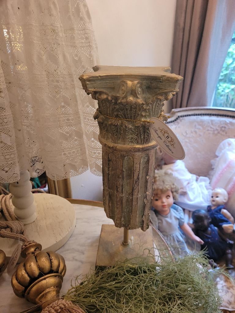 Nieuwe pilaartjes op voet merk House of Baroque p/st 29.95, Heikant 21 Kaatsheuvel, Belle Vieille Brocante, Nieuw, Ophalen of Verzenden